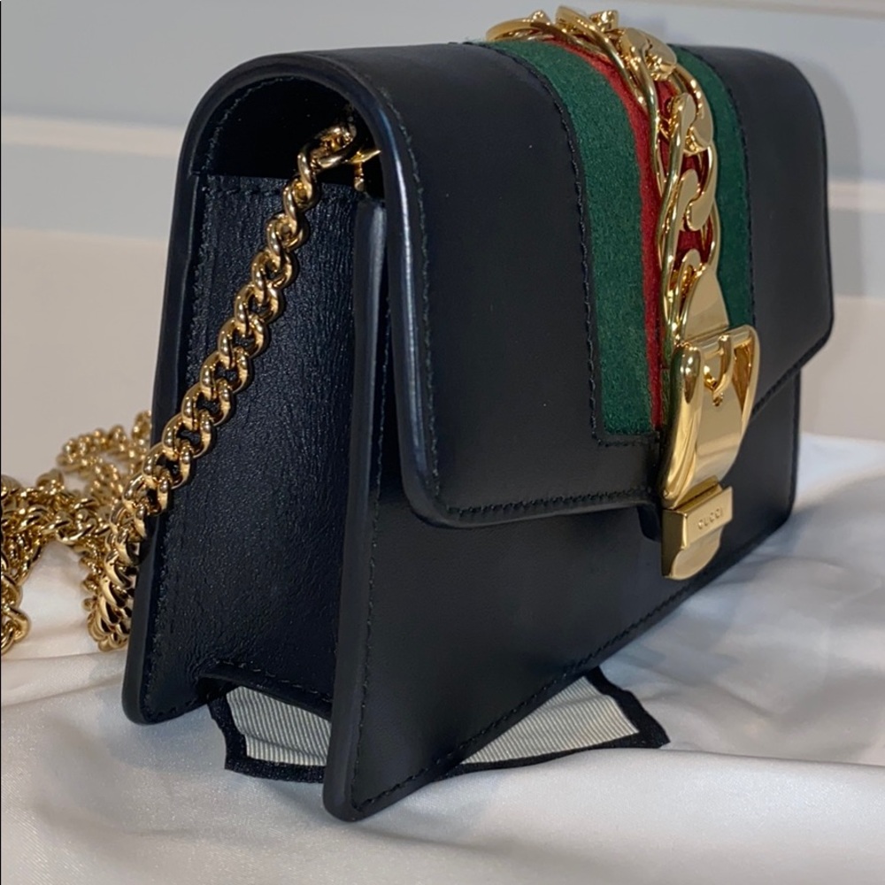 ❌SOLD❌Gucci - Sylvie leather super mini bag - Picture 5 of 10